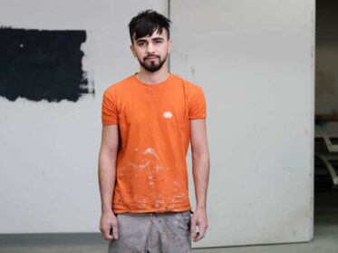 Fotoreportage für die Zeit. Lehrling Ehsan Mohammed © Wolfgang Lehner